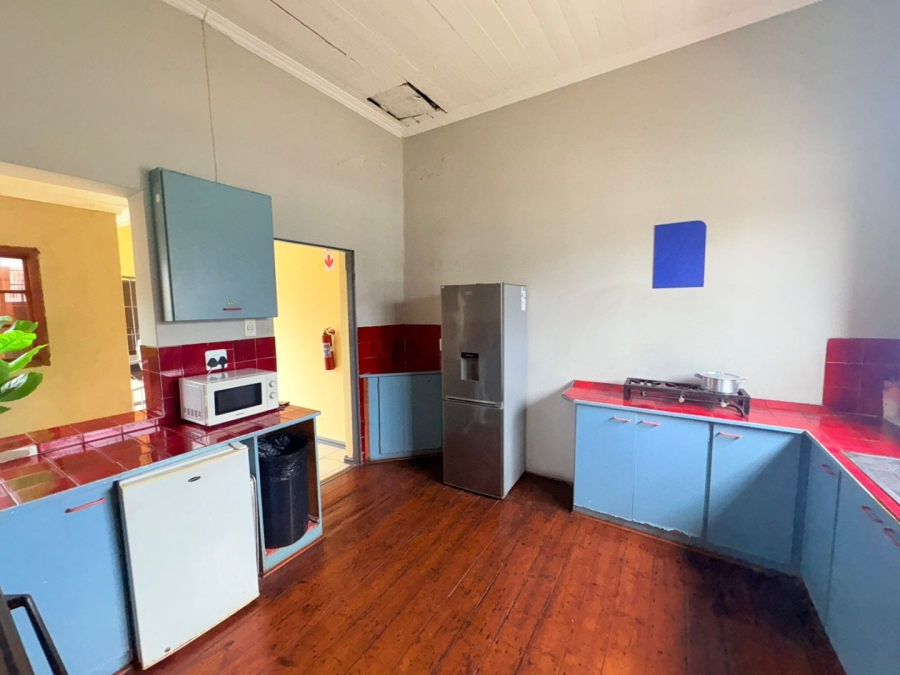 9 Bedroom Property for Sale in Quigney Eastern Cape